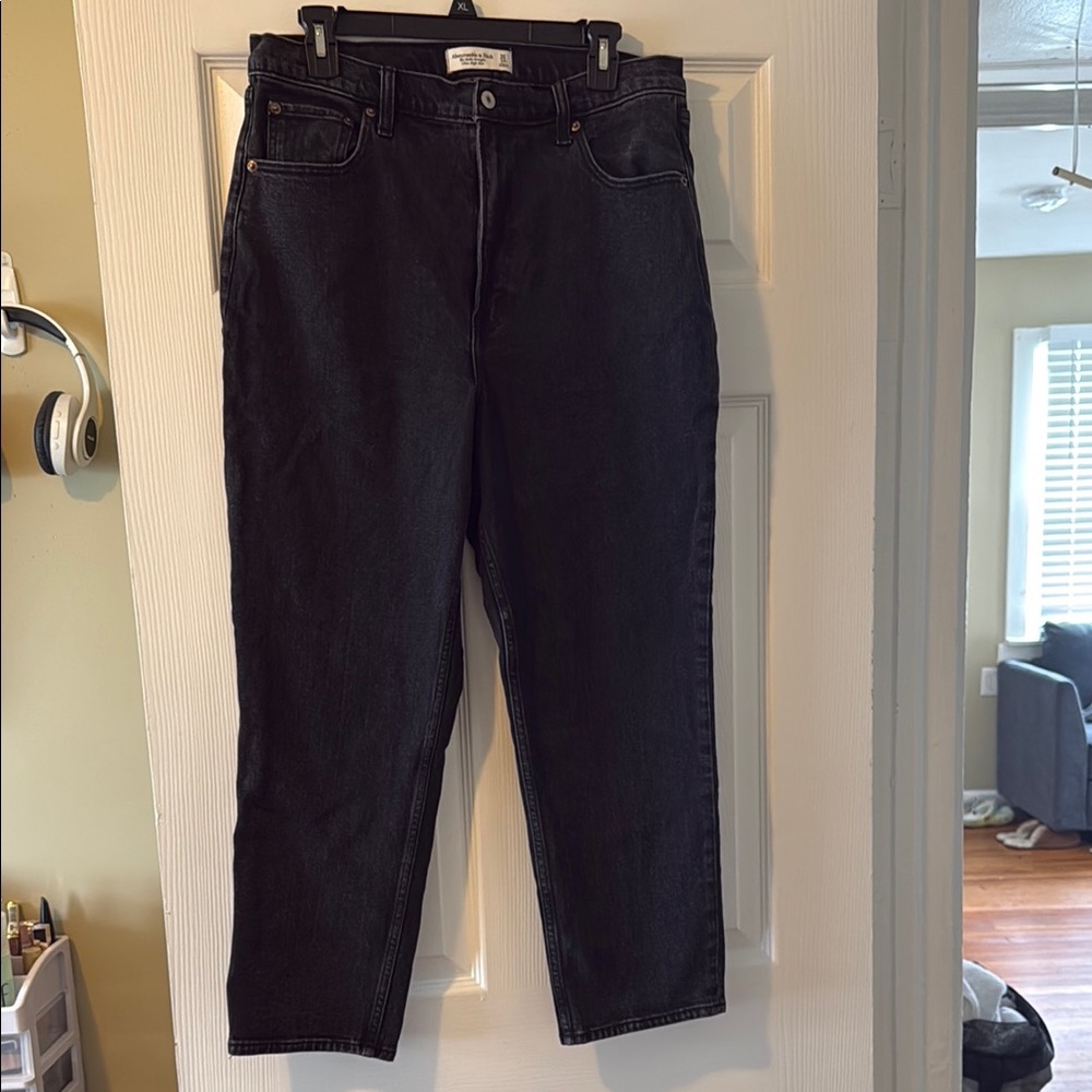 Women’s black Abercrombie jeans size 14